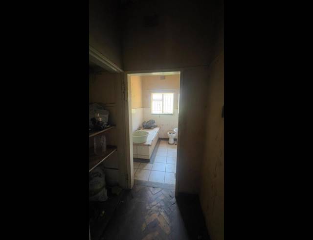 4 BEDROOM HOUSE FOR SALE IN OOSEINDE